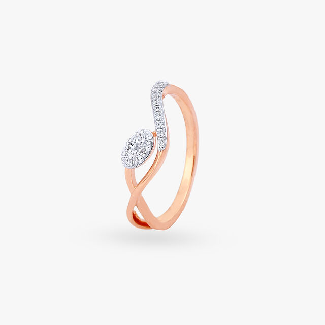 Twisted Elegance Diamond Finger Ring 
