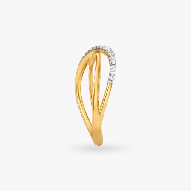 Stream of Radiance Diamond Finger Ring
