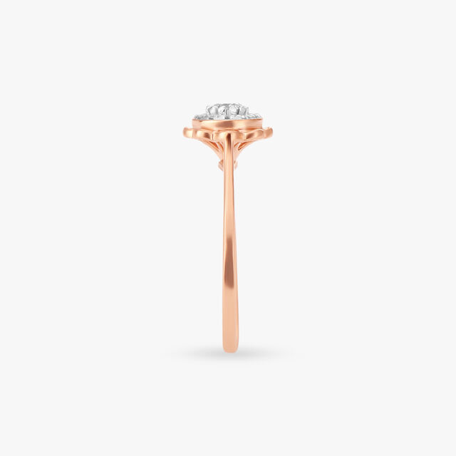 Charming Floral Diamond Finger Ring