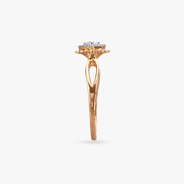Vintage Charm Diamond Finger Ring 3