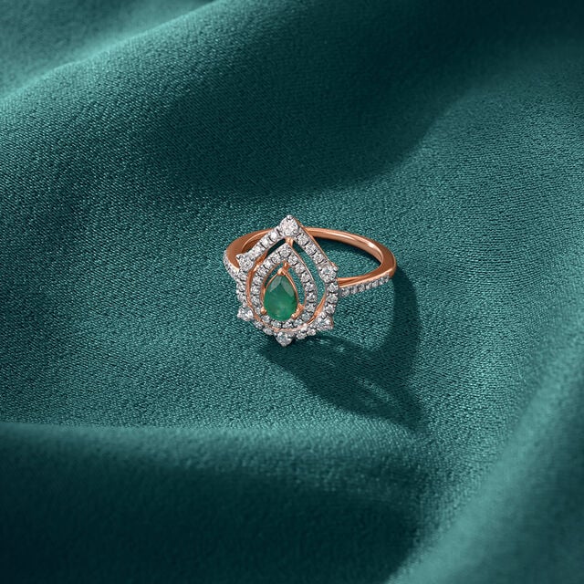 Rose Gold Emerald Stone Ring Tanishq Green Emerald Ring Tanishq