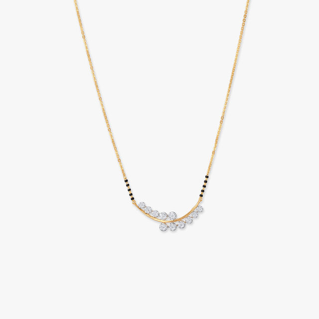 Glimmer Curve Diamond Mangalsutra