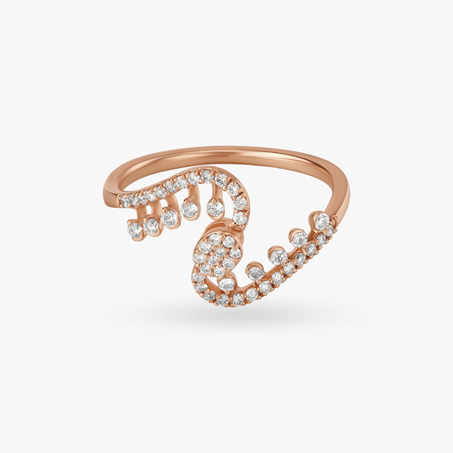 Shimmering Wavy Diamond Finger Ring