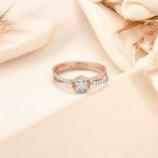 Dazzling Halo Diamond Finger Ring 