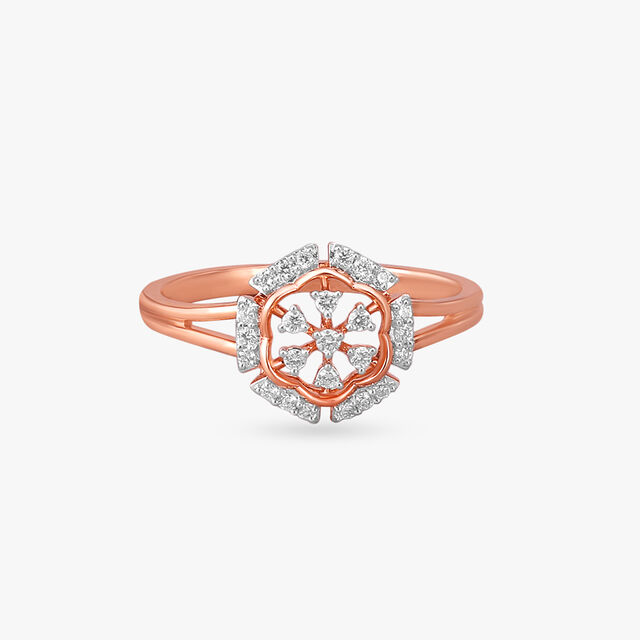 Charming Floral Diamond Finger Ring