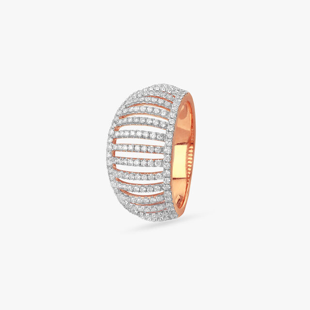 Glorious Halo Diamond Finger Ring 