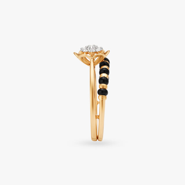 Timeless Blossom Diamond Finger Ring 3