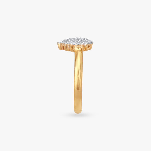 Radiant Pear Diamond Finger Ring