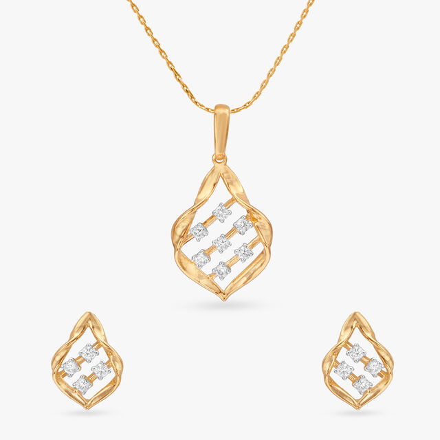 Sculpted Gleam Diamond Pendant and Earrings Set 
