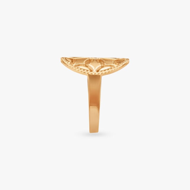 Blossom Aura Gold Ring