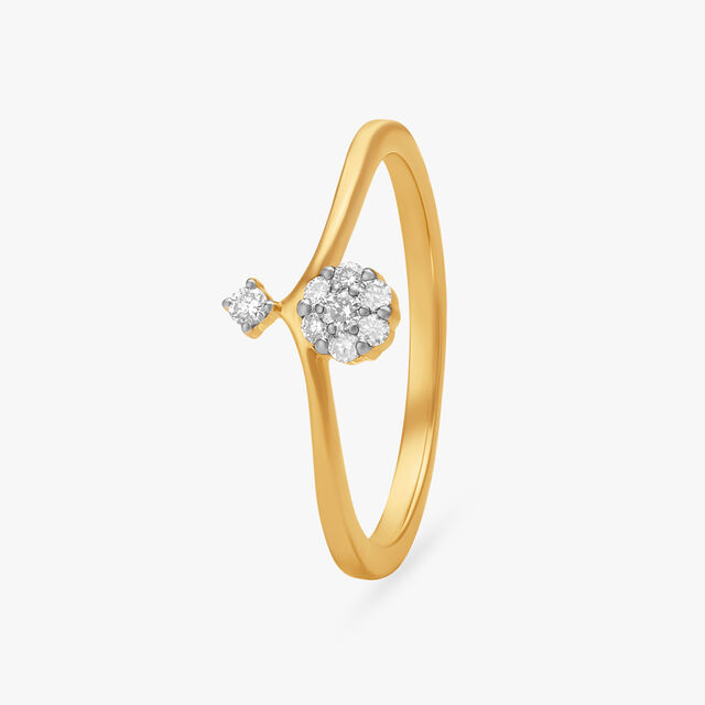 Dainty Diamond Finger Ring