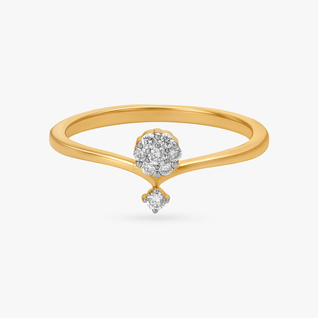 Dainty Diamond Finger Ring