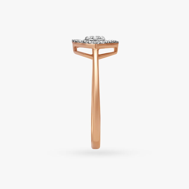 Timeless Square Diamond Finger Ring