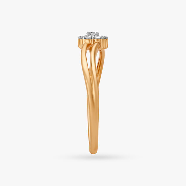 Classic Diamond Finger Ring