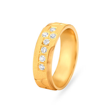 Diamond Studded Finger Band