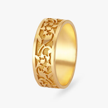 Intricate Harmony Gold Finger Ring