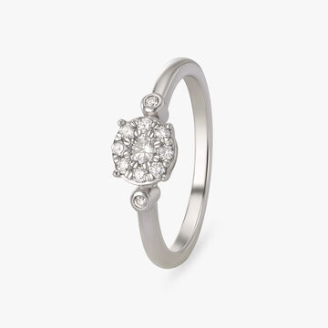 Eminent Diamond Finger Ring