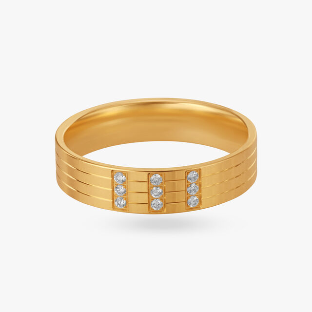 Minimalistic Diamond Finger Ring 2