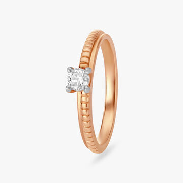 Sculpted Diamond Finger Ring