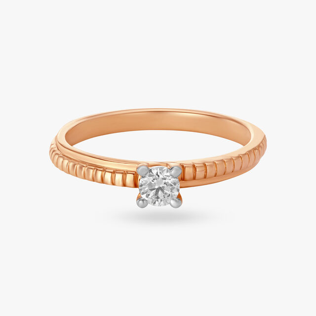 Sculpted Diamond Finger Ring