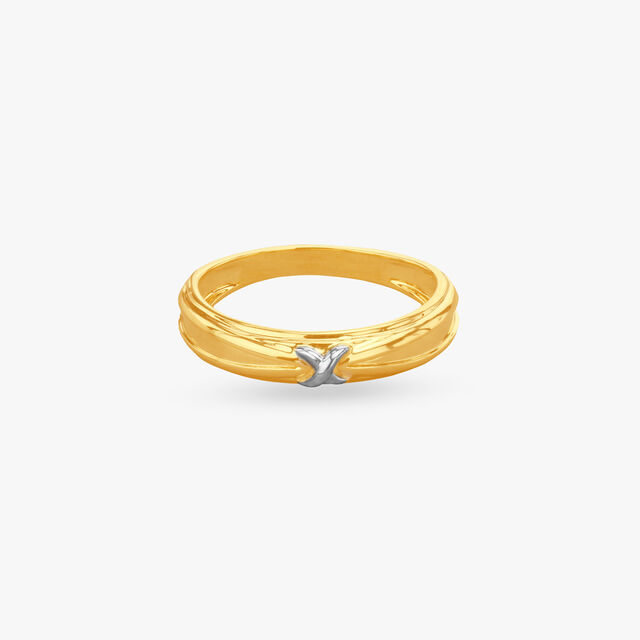 Sophisticated Crossover Gold Finger Ring