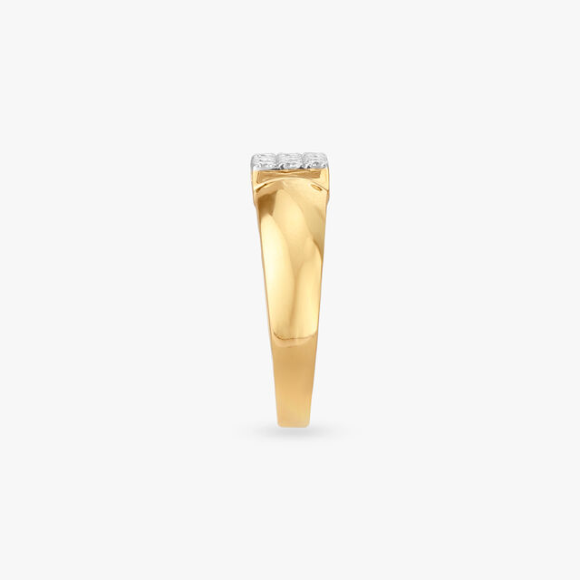 Structured Sophistication Diamond Finger Ring for Men