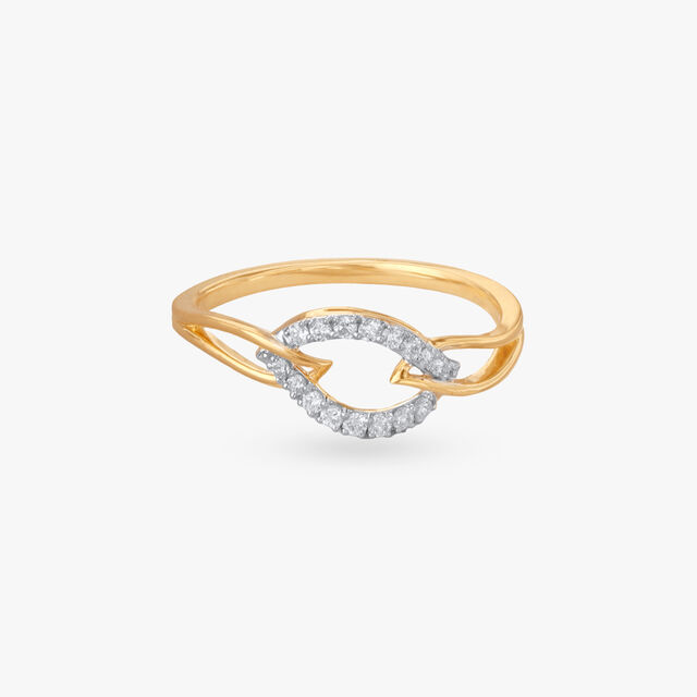 Chic Embrace Diamond Finger Ring
