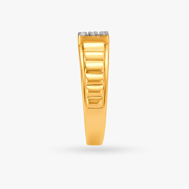 Sharp Diamond Ring for Men
