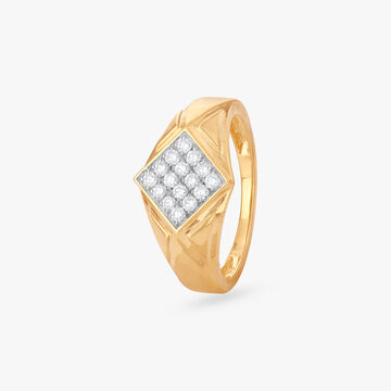 Bold Regal Diamond Finger Ring for Men