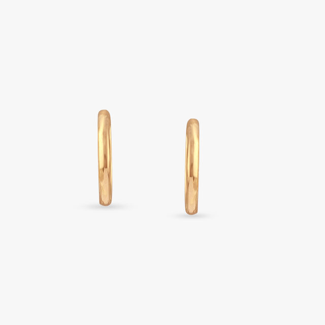 Refined Curve Gold Hoop Earrings