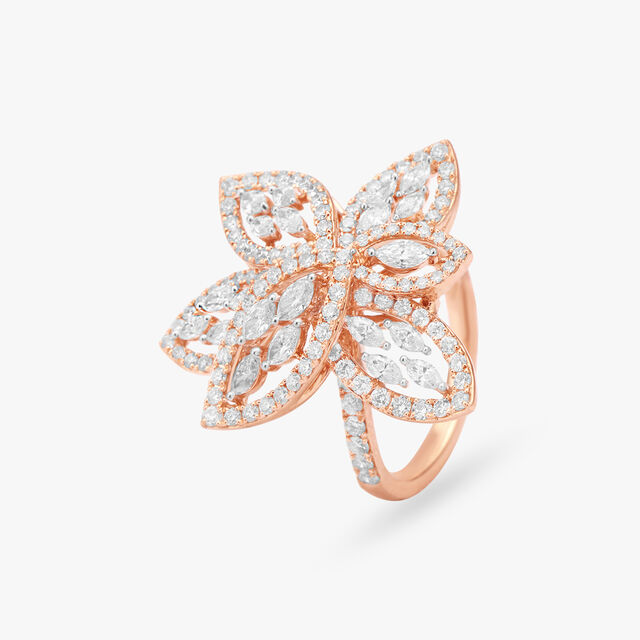 Exquisite Diamond Finger Ring 3