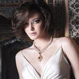 The Golden Gateway Necklace Set 2