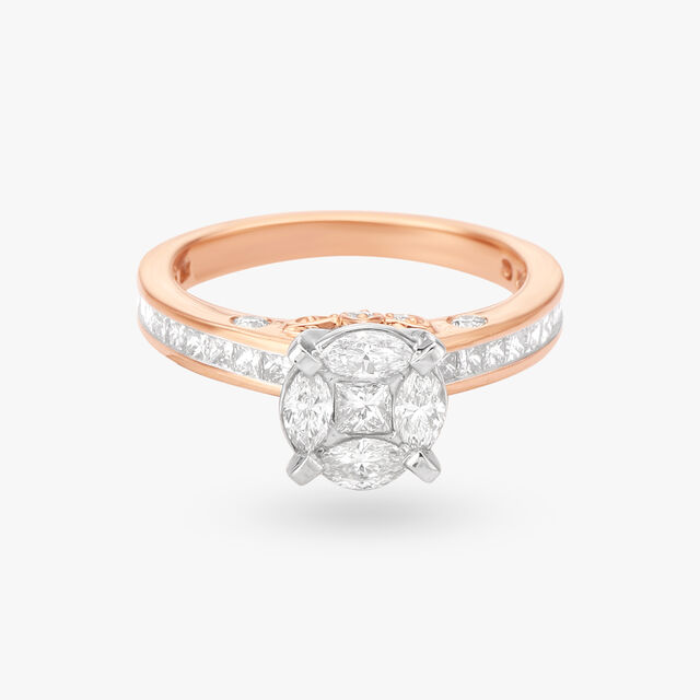 Luxurious Diamond Finger Ring 2