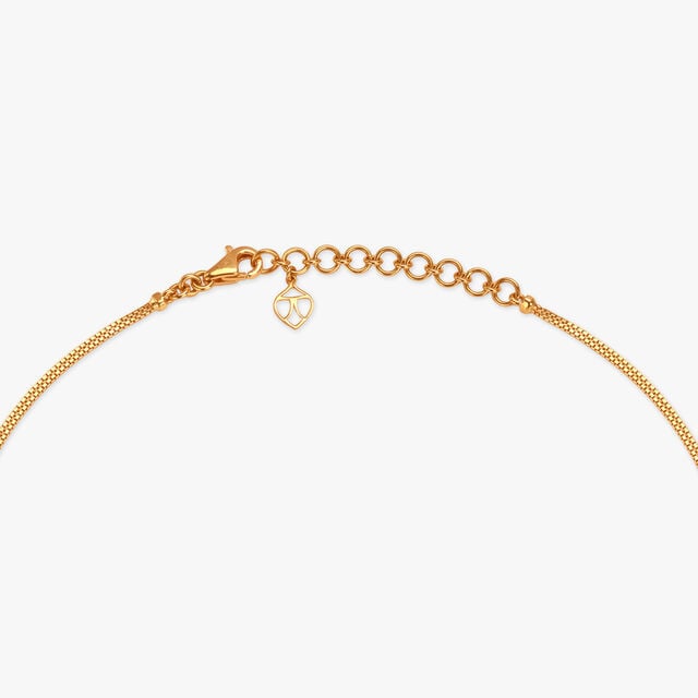 Scalloped Finesse Diamond Necklace Set 3
