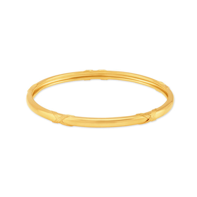 Sleek Gold Bangle 3