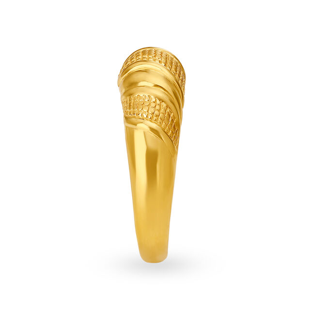 Bewitching 22 Karat Yellow Gold Twisted Design Finger Ring,,hi-res