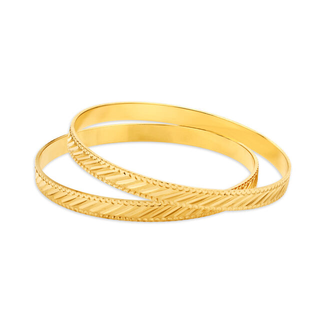 Slender Gold Bangle 