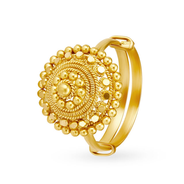 Lavish Gold Finger Ring