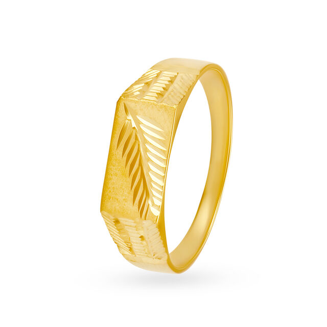 Elegant Leaf Engraved Gold Ring for Men,,hi-res