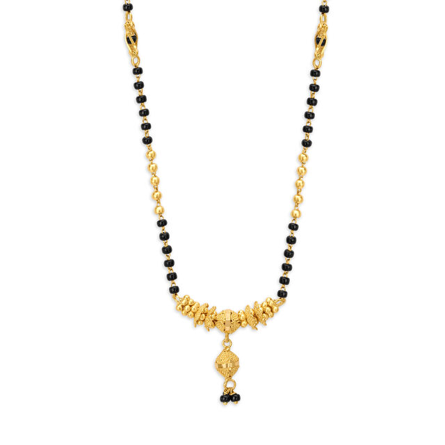 Classy Elegant Gold Mangalsutra