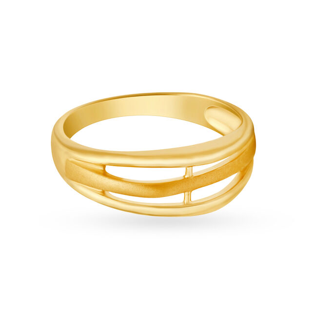 Sleek Gold Mesh Ring 2