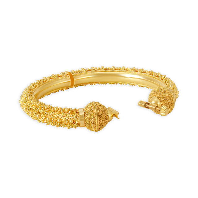 Striking Intricate Floral Gold Bangle