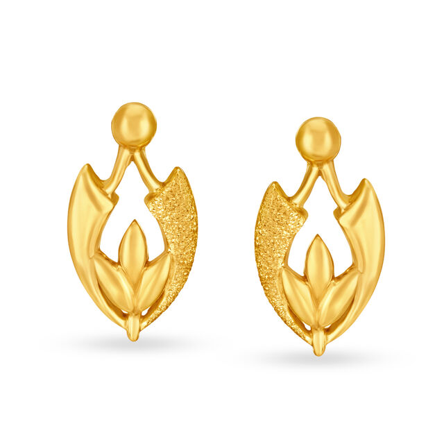 Dainty Gold Stud Earrings 