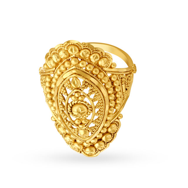 Intriguing 22 Karat Yelow Gold Boat Finger Ring