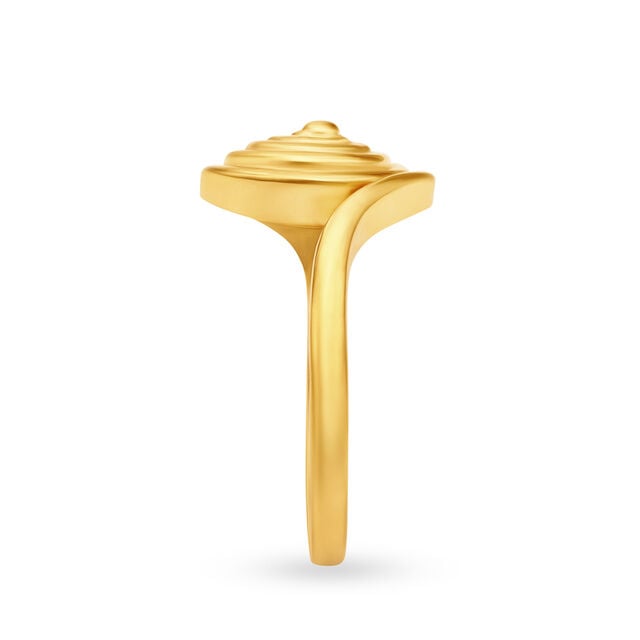 Entrancing 22 Karat Gold Swirling Finger Ring,,hi-res 4