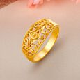 Ornamented 18 Karat Yellow Gold Jaali Patterned Finger Ring 