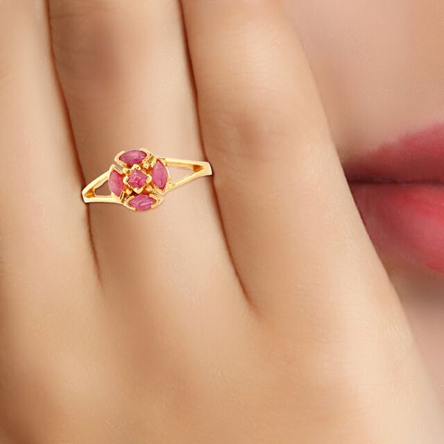 Luxurious 22 Karat Gold And Ruby Finger Ring,,hi-res 4