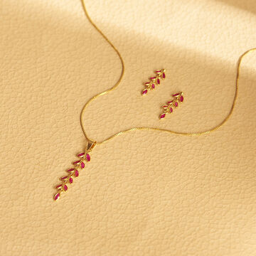 Mona Ruby Pendant Earrings Set