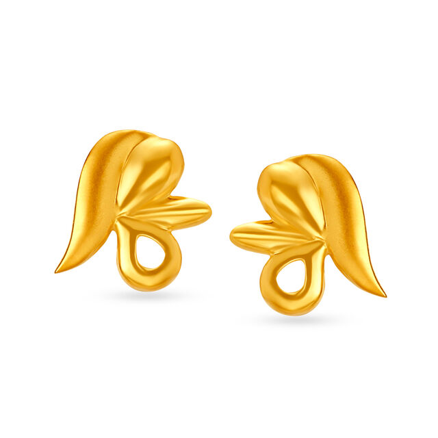 Enticing Stud Earrings 