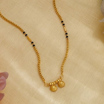 Shimmering Gold Mangalsutra Pendant